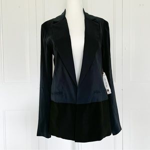 NWT! X Small Women’s Willow & Clay Midnight Blue & Black Blazer Jacket
